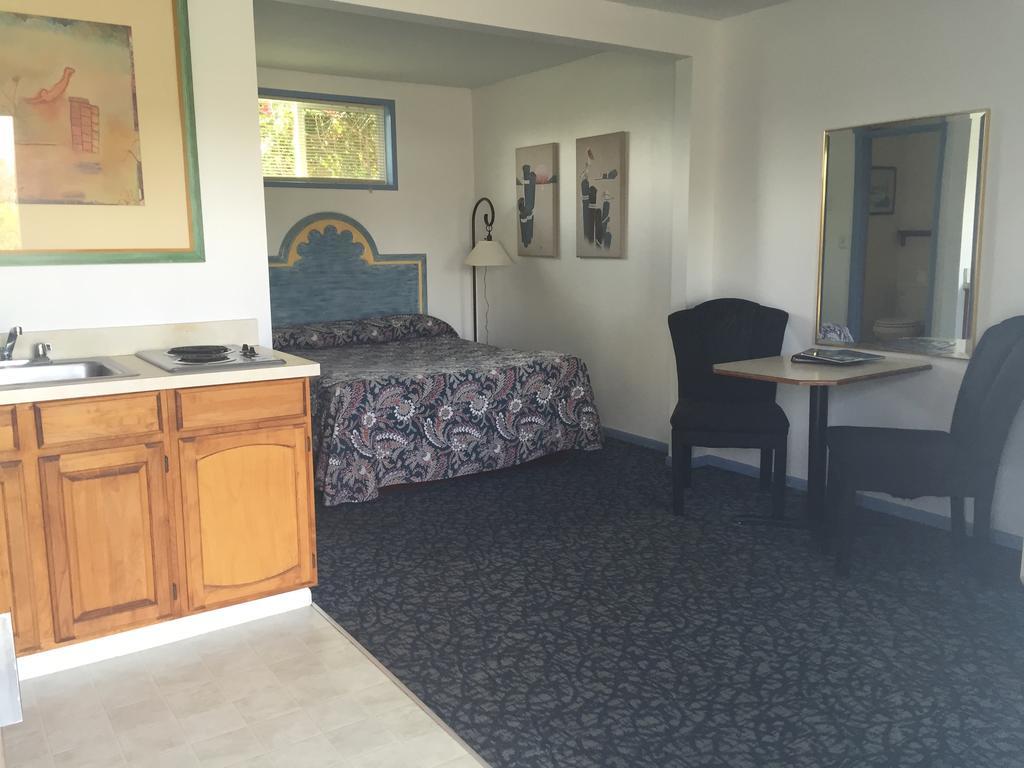 Ocean Avenue Inn Westport Δωμάτιο φωτογραφία
