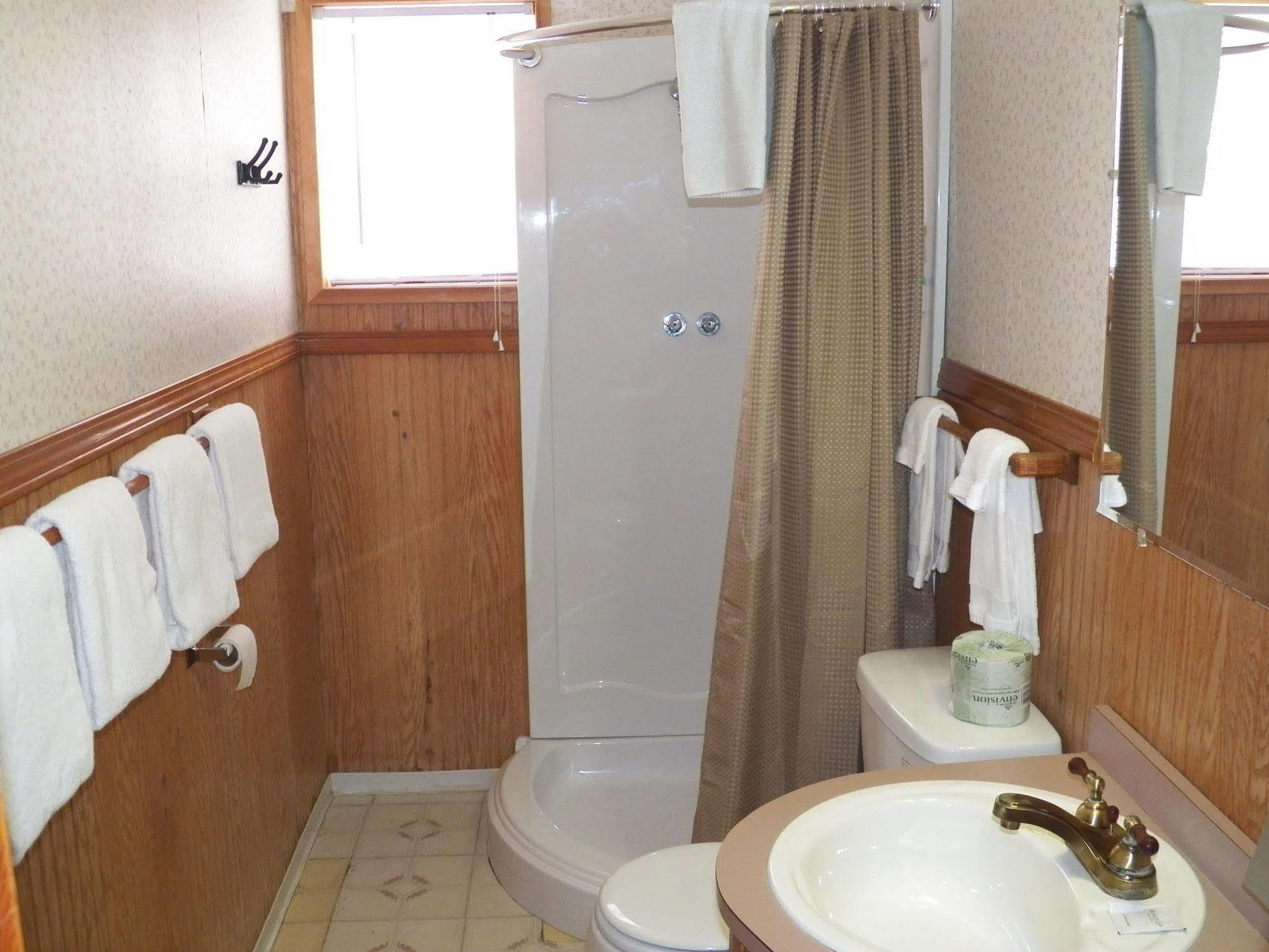 Ocean Avenue Inn Westport Εξωτερικό φωτογραφία